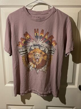 Van Halen Graphic Short-Sleeve Band Tee in Dusty Mauve